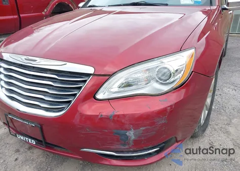 2013 Chrysler 200 Limited z USA, uszkodzony, nr VIN 1C3CCBCG5DN573806